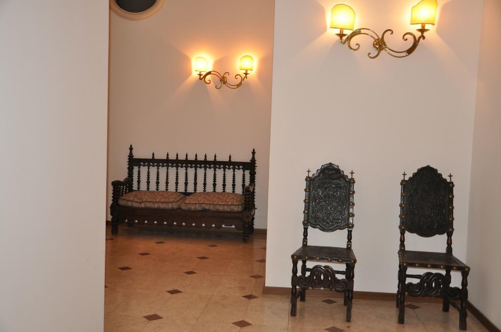 Appartamenti Villa Bellini CTA Exterior foto