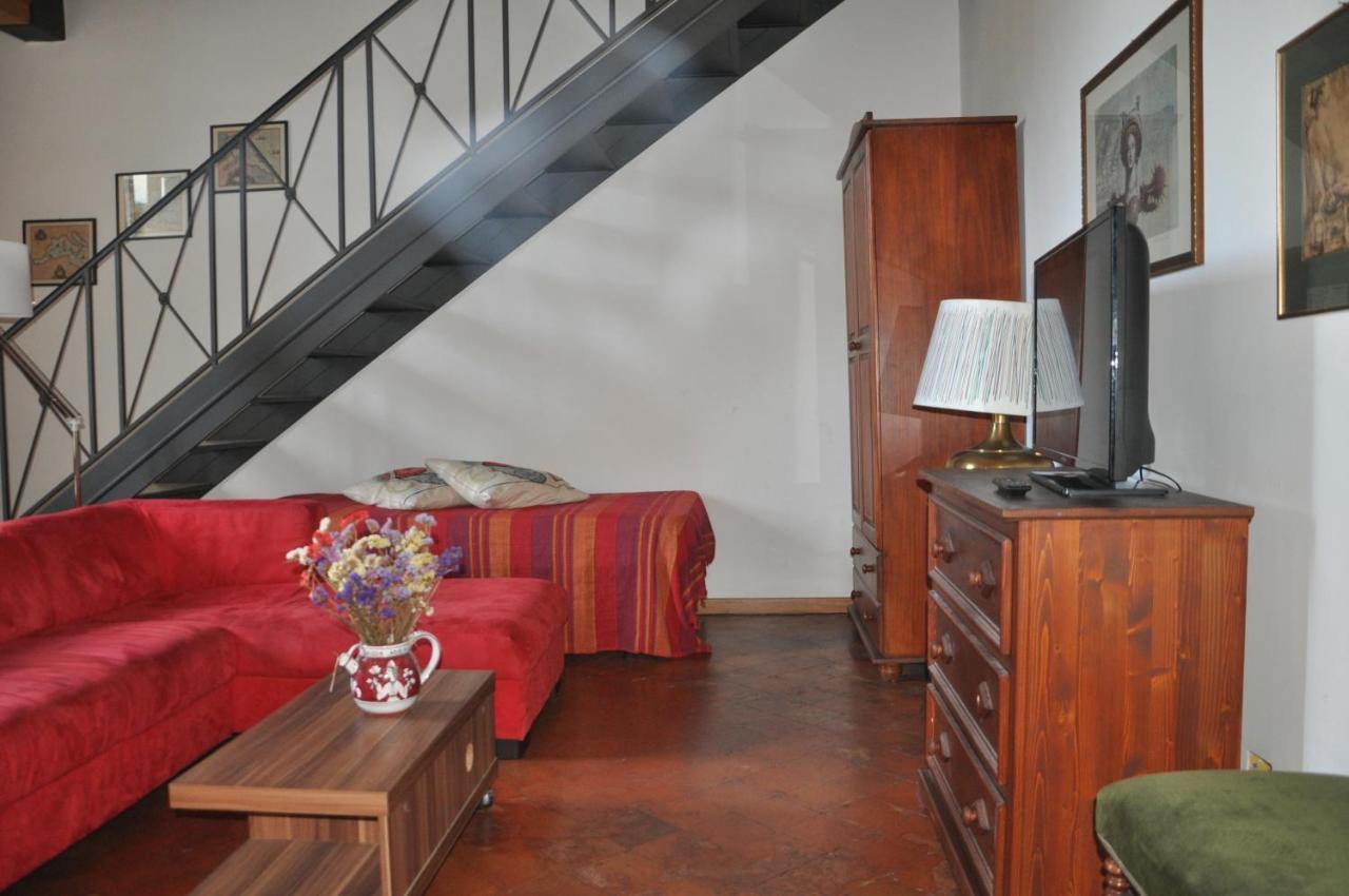 Appartamenti Villa Bellini CTA Exterior foto