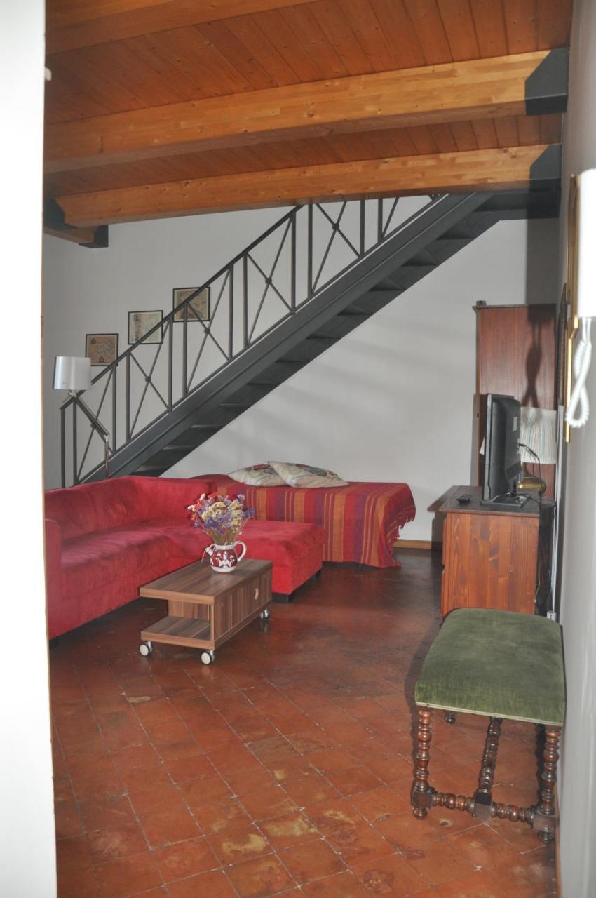 Appartamenti Villa Bellini CTA Exterior foto